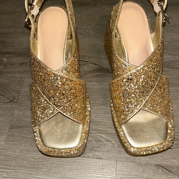 Gianni Bini Shoes - Gianni Bini Gold Glitter Sandals